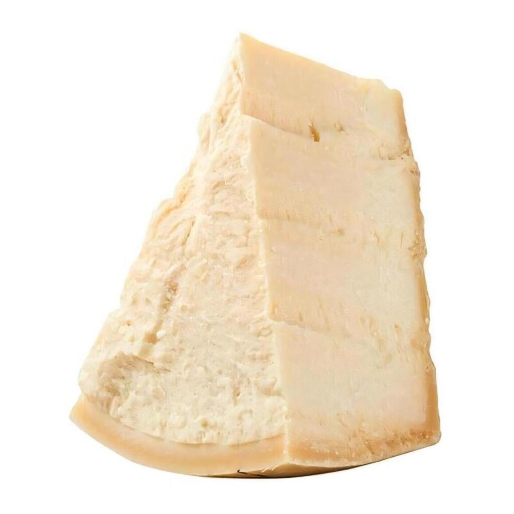 Formaggio duro Italiano retinato a pezzi