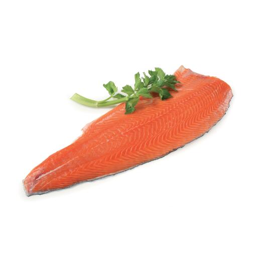 Filetto di salmone pronto per la cottura