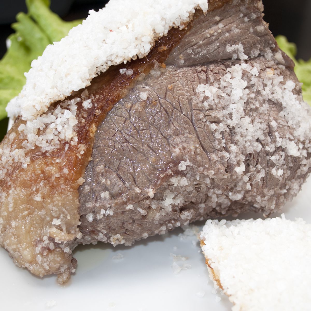 Sottofesa di manzo in crosta di sale