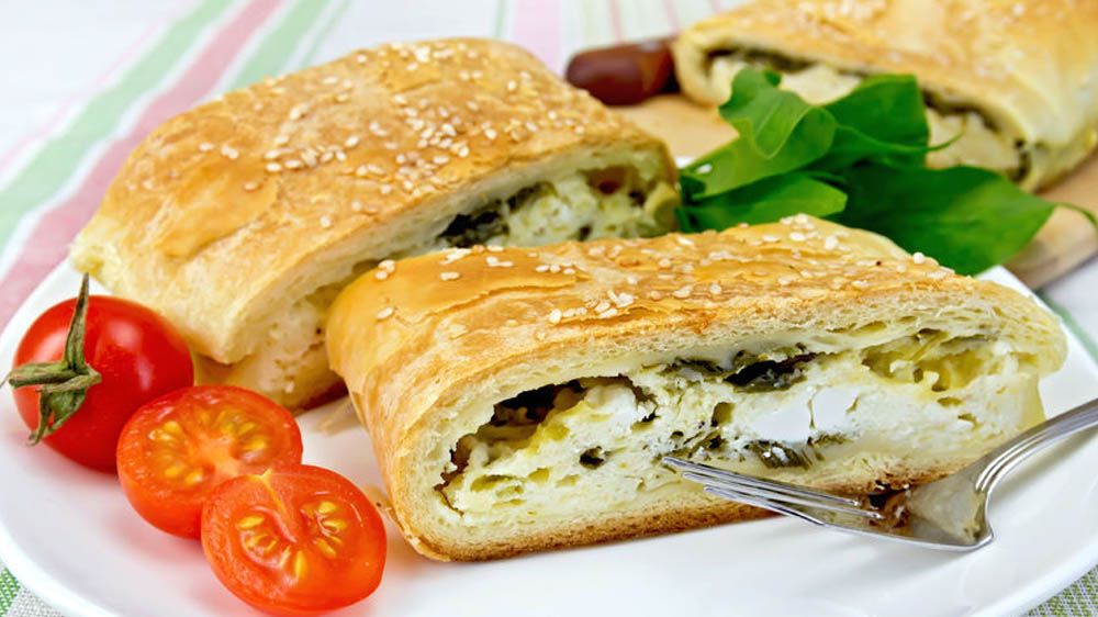 Mini strudel di verdura in salsa di taleggio