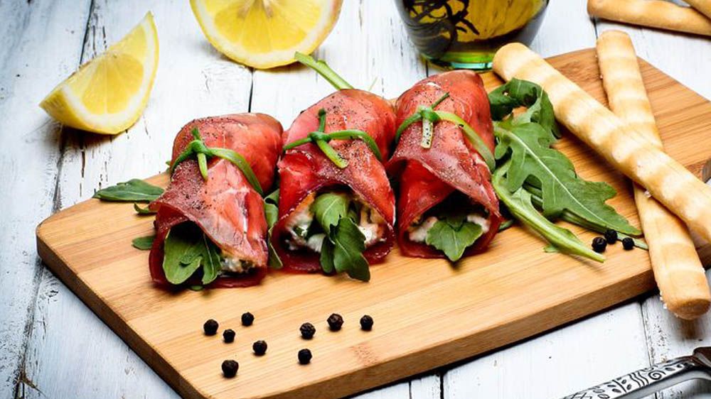 Involtini di bresaola