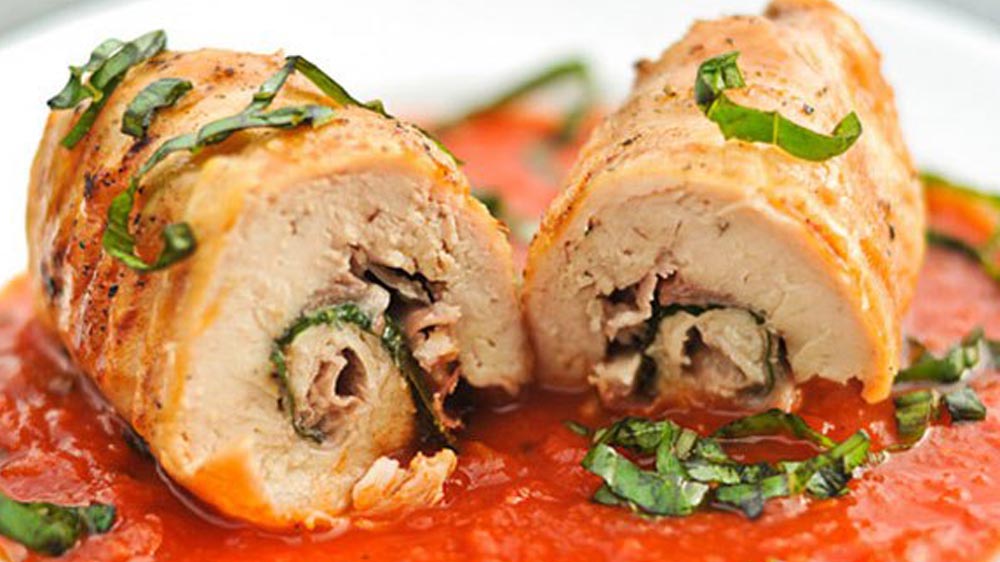 Involtini di tacchino al sugo